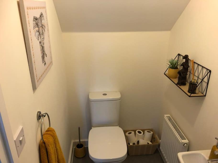 4 Bedroom Luxurious Detached Home Liskeard Esterno foto